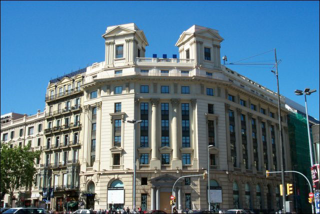 may_19_plaza_catalunya_building