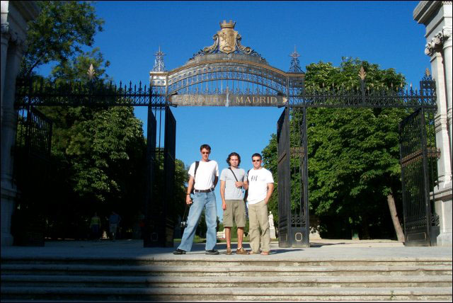 retiro_park_entrance